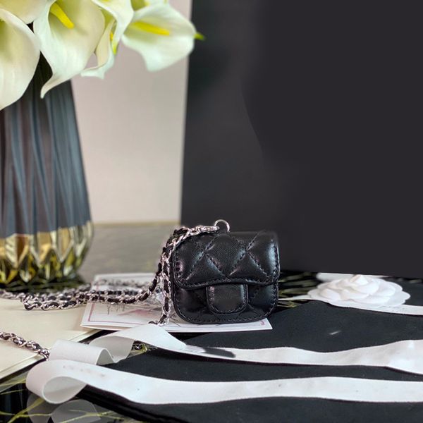 the cutest earphone case in 2020 object is exquisite and lovely 58962 mini shoulder bag can be slung over one shoulder mini bag
the cutest earphone case in 2020 object is exquisite and lovely 58962 mini shoulder bag can be slung over one shoulder mini bag