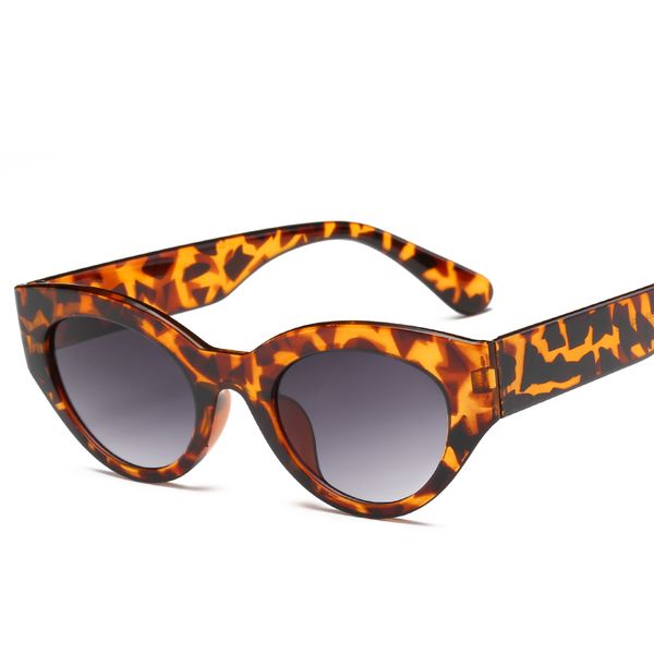 leopard кадров классический cолнцезащитные очки женщины brand trend sexy очки для взрослых очки
leopard кадров классический cолнцезащитные очки женщины brand trend sexy очки для взрослых очки