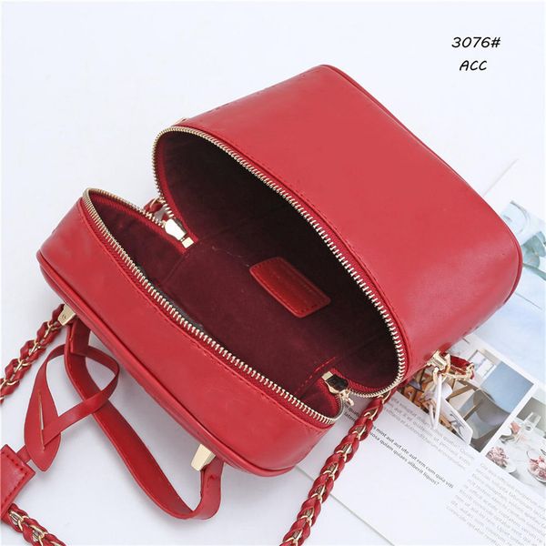 long victory designer beautician necessaire large cosmetic bag cases beauty vanity makeup bag travel toiletry wash pouch fashion sytle
long victory designer beautician necessaire large cosmetic bag cases beauty vanity makeup bag travel toiletry wash pouch fashion sytle