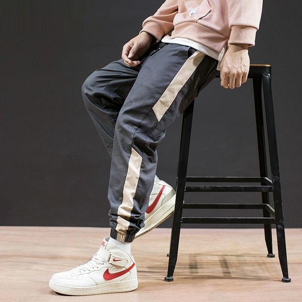 autumn and winter men's small feet work clothes loose legged students sports trend large size wei casual pantssports pants casual pants, Blue
autumn and winter men's small feet work clothes loose legged students sports trend large size wei casual pantssports pants casual pants, Blue