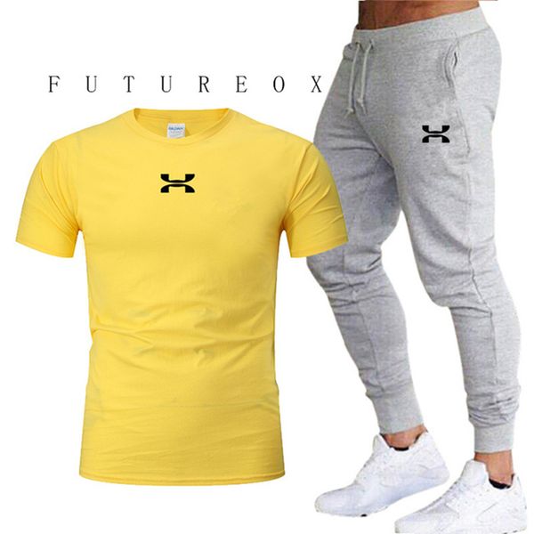 new brand fashion sports t-shirt men's summer short sleeve sports suit wear men's 2 casual pants 1022, Gray
new brand fashion sports t-shirt men's summer short sleeve sports suit wear men's 2 casual pants 1022, Gray