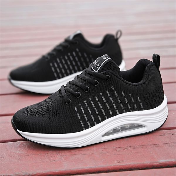 damping sneakers women lace up black white shoes woman breathable women's running shoes outdoor ladies trainers gym jogging feet
damping sneakers women lace up black white shoes woman breathable women's running shoes outdoor ladies trainers gym jogging feet