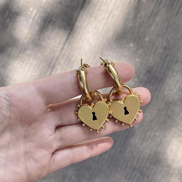2020 korean lovers heart drop earrings for women girls brincos gold metal sweet dangle earrings fashion jewelry accessories gift, Silver
2020 korean lovers heart drop earrings for women girls brincos gold metal sweet dangle earrings fashion jewelry accessories gift, Silver