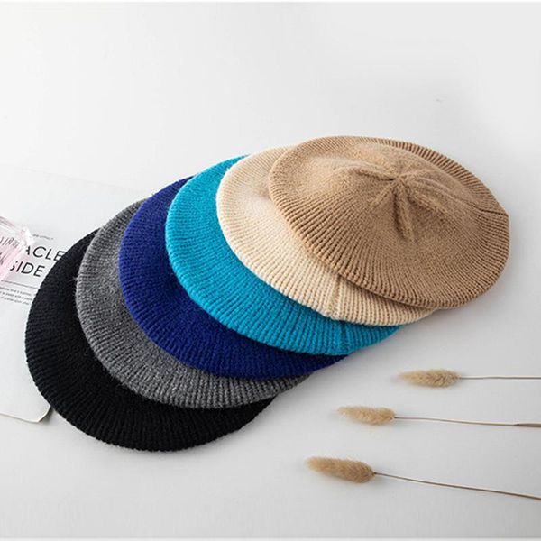 berets 2021 fashion knited hat french artist beret women autumn winter painter solid girls female warm walking cap, Blue;gray
berets 2021 fashion knited hat french artist beret women autumn winter painter solid girls female warm walking cap, Blue;gray
