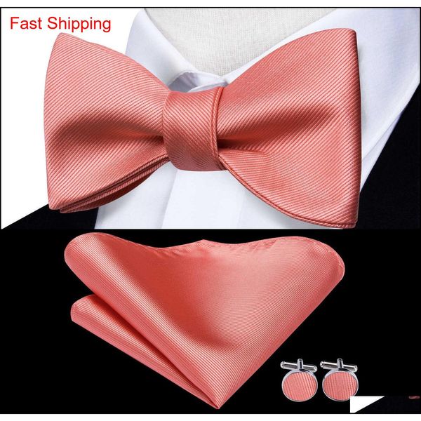 hi-tie 100% silk classic coral pink rose wedding bow ties for men hanky cuffinks set fashion golden qylpah bdefashion, Black;gray
hi-tie 100% silk classic coral pink rose wedding bow ties for men hanky cuffinks set fashion golden qylpah bdefashion, Black;gray