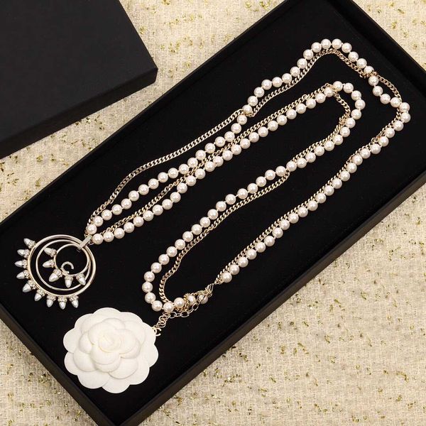 2022 charm sweater long chain pendant necklace with nature shell pearl and round shape for women wedding jewelry gift have box stamp ps7411, Golden;silver
2022 charm sweater long chain pendant necklace with nature shell pearl and round shape for women wedding jewelry gift have box stamp ps7411, Golden;silver