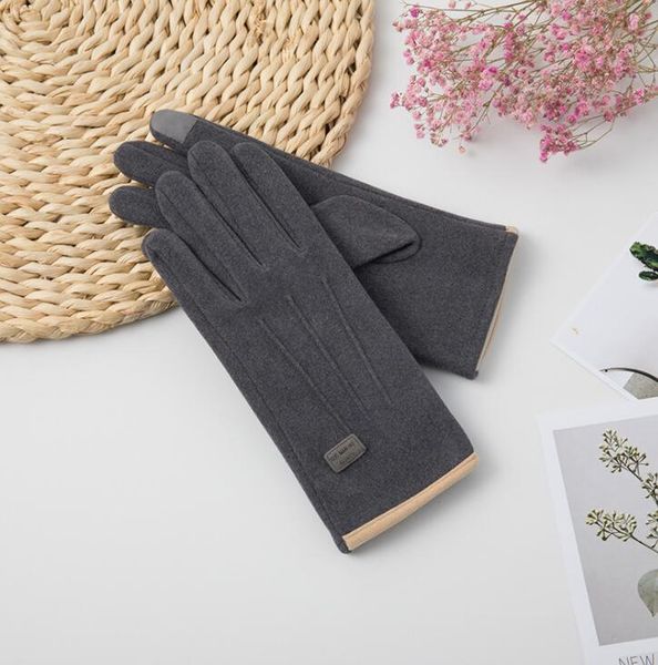 five fingers gloves female winter simple three-line touch screen student suede plus velvet warm cycling cotton, Blue;gray
five fingers gloves female winter simple three-line touch screen student suede plus velvet warm cycling cotton, Blue;gray