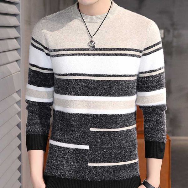 personality men's striped autumn and winter comfortable round neck knitted warm soft slim casual sweater, White;black
personality men's striped autumn and winter comfortable round neck knitted warm soft slim casual sweater, White;black
