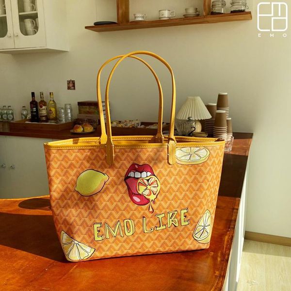 2020 niche designer shoulder messenger bags fashion large capacity casual totes women purse and handbags sac a main
2020 niche designer shoulder messenger bags fashion large capacity casual totes women purse and handbags sac a main