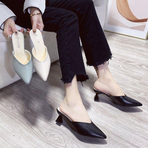 2020 women slipper fashion mules for women pu leather pointed toe slip on flip flops summer sandals shoes sandals, Black
2020 women slipper fashion mules for women pu leather pointed toe slip on flip flops summer sandals shoes sandals, Black