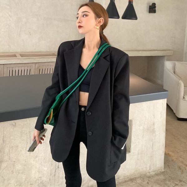 autumn 2020 new loose style coat + thin jeans two piece suit women's fashion trend
autumn 2020 new loose style coat + thin jeans two piece suit women's fashion trend