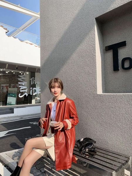 2021 new autumn and winter long women's warm pu leather jacket plus velvet padded lapel jacket korean fashion trendy, Black
2021 new autumn and winter long women's warm pu leather jacket plus velvet padded lapel jacket korean fashion trendy, Black