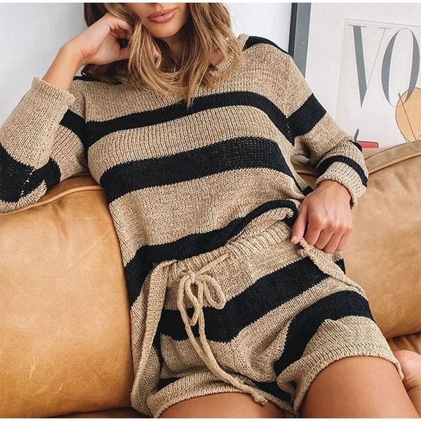 knit set mocha stripe women long sleeve v-neck pullover drawstring high waist short sets female 2020 summer autumn fashion suits, Gray
knit set mocha stripe women long sleeve v-neck pullover drawstring high waist short sets female 2020 summer autumn fashion suits, Gray
