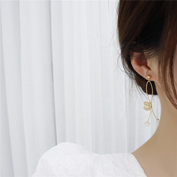 new ins long style butterfly earrings elegant flower inlaid zircon stainless ringen feminia jewelry pendant accessories, Silver
new ins long style butterfly earrings elegant flower inlaid zircon stainless ringen feminia jewelry pendant accessories, Silver