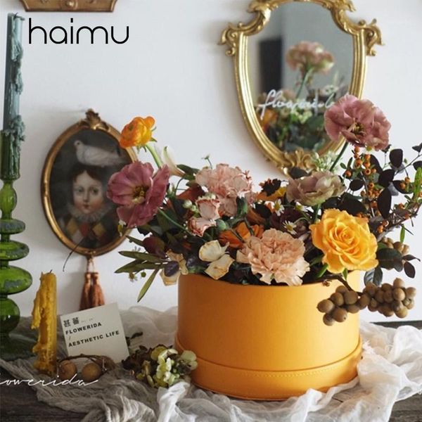 gift wrap solid leather round box wedding favor packaging flower bouquet holding bucket valentine's day packing florist gifts boxes1
gift wrap solid leather round box wedding favor packaging flower bouquet holding bucket valentine's day packing florist gifts boxes1