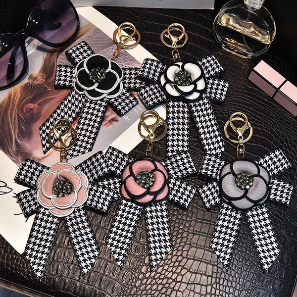 new style flower keychain gifts for women llaveros mujer car bag accessories keyring holder jewelry accessory eh354 h jllnmd
new style flower keychain gifts for women llaveros mujer car bag accessories keyring holder jewelry accessory eh354 h jllnmd