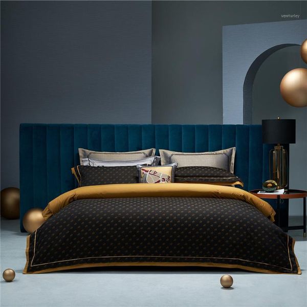 4 pieces jacquard bedding sets king size black duvet cover and pillowcases horses weaved bedlinen yellow bed sheets cotton1
4 pieces jacquard bedding sets king size black duvet cover and pillowcases horses weaved bedlinen yellow bed sheets cotton1