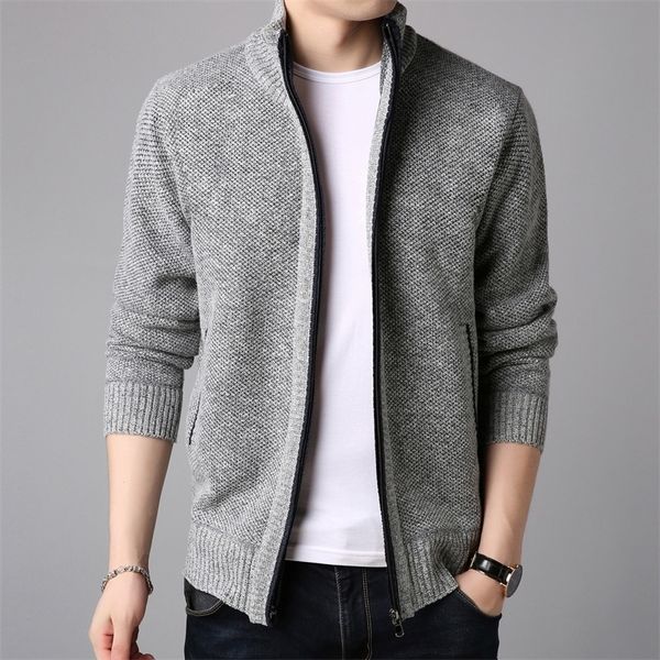 winter fleece men's sweater coat side pocket long sleeve knitted cardigan full zip autumn warm male fashionable causal clothing 201117, White;black
winter fleece men's sweater coat side pocket long sleeve knitted cardigan full zip autumn warm male fashionable causal clothing 201117, White;black