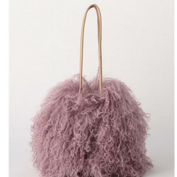 new winter bucket real fur shoulder bags japan beach wool cylinder handbag wool plush women bag crossbody handbag purse c0121
new winter bucket real fur shoulder bags japan beach wool cylinder handbag wool plush women bag crossbody handbag purse c0121