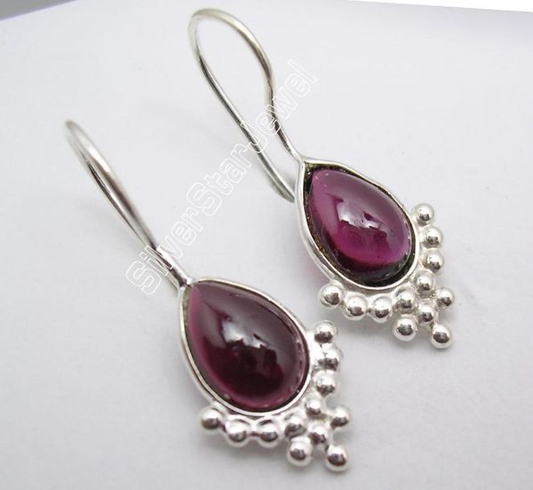 dangle & chandelier chanti international exclusive red garnet made in india earrings 2.8 cm, Silver
dangle & chandelier chanti international exclusive red garnet made in india earrings 2.8 cm, Silver