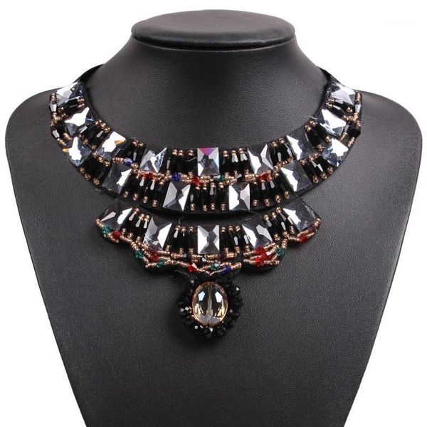 2020 new model design fashion chunky statement pendant choker collar necklaces women black rope popular party jewelry1, Golden;silver
2020 new model design fashion chunky statement pendant choker collar necklaces women black rope popular party jewelry1, Golden;silver