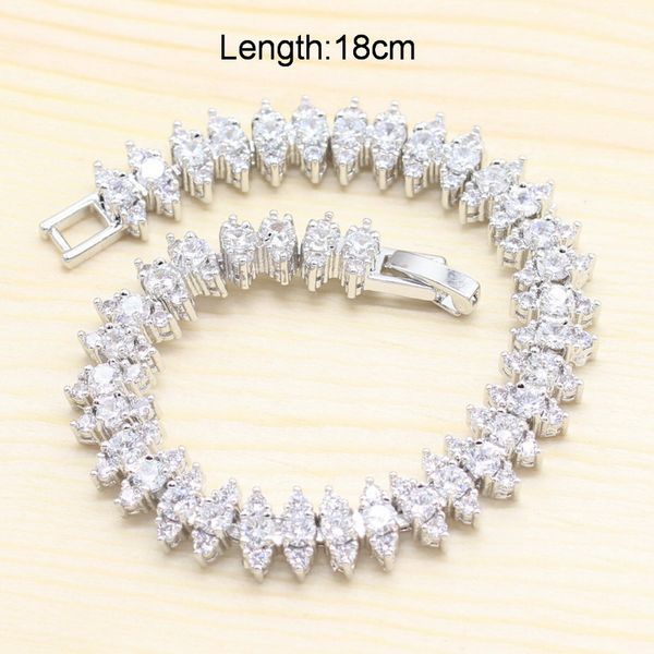 classic flower white zircon silver color jewelry sets women wedding bracelet earrings rings necklace pendant gift jewelry box
classic flower white zircon silver color jewelry sets women wedding bracelet earrings rings necklace pendant gift jewelry box