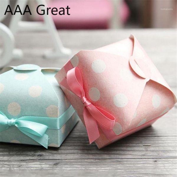 50pcs/lot gift handmade packaging box paper box boutique jewelry candy package boxes dots christmas decorations chocolate baking1
50pcs/lot gift handmade packaging box paper box boutique jewelry candy package boxes dots christmas decorations chocolate baking1