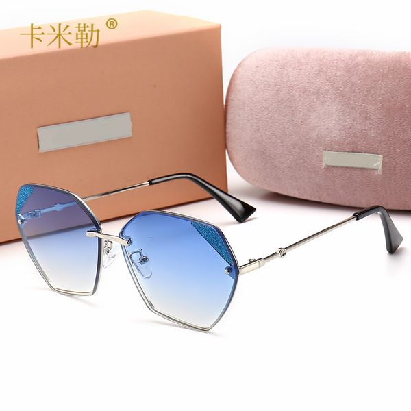 new fashion personality point drill glasses big frame fashion women's sunglasses trend sunglasses 1802 kml-designer, White;black
new fashion personality point drill glasses big frame fashion women's sunglasses trend sunglasses 1802 kml-designer, White;black