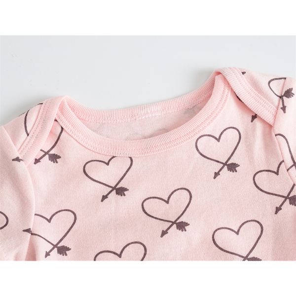 6 pcs/set baby boy clothes cotton short sleeve christmas girl costume ropa nia body bebe cartoon print clothing baby girl lj201223, White
6 pcs/set baby boy clothes cotton short sleeve christmas girl costume ropa nia body bebe cartoon print clothing baby girl lj201223, White