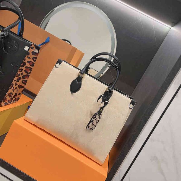 evening bags quality luxurys high designers embossed handbag purses woman fashion clutch purse print empreinte multi pochette felicie chain
evening bags quality luxurys high designers embossed handbag purses woman fashion clutch purse print empreinte multi pochette felicie chain