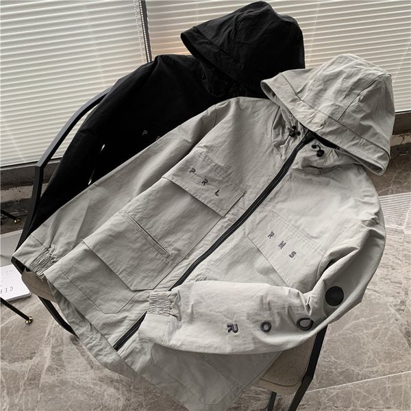 technology of picking up leakages is amazing. the letter embroidered work coat men's autumn hooded jacket
technology of picking up leakages is amazing. the letter embroidered work coat men's autumn hooded jacket