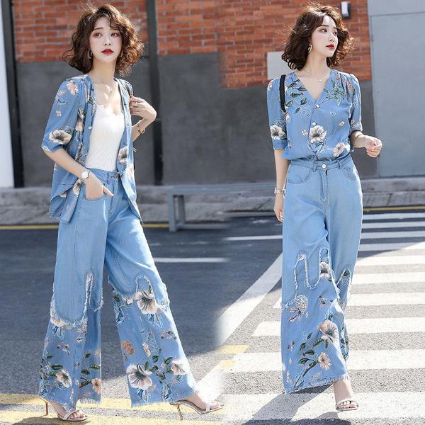 women's tracksuits 2021 summer denim two piece fashion flower printed +flower printing jeans suits leisure female 2 sets, Gray
women's tracksuits 2021 summer denim two piece fashion flower printed +flower printing jeans suits leisure female 2 sets, Gray