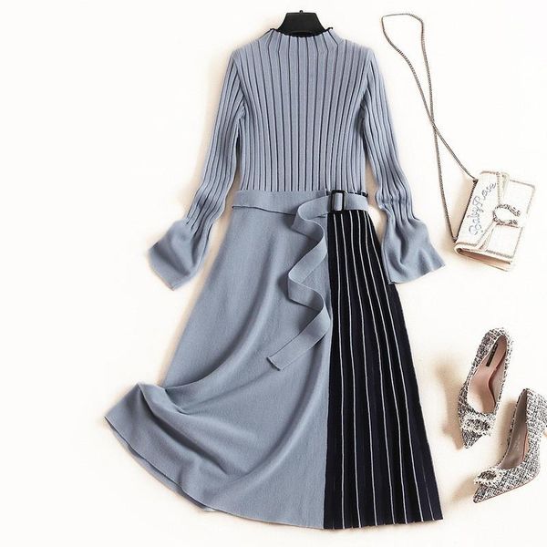 2020 new fashion autumn winter vestidos women flare sleeve color block pleated knit sweater dress lady casual vestidos, Black;gray
2020 new fashion autumn winter vestidos women flare sleeve color block pleated knit sweater dress lady casual vestidos, Black;gray