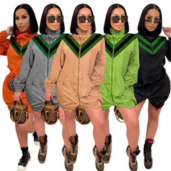 fashion trend long sleeve cardigan zipper mid-length trench coat designer female autumn new casual loose jackets ladies splicing outerwear, Black;brown
fashion trend long sleeve cardigan zipper mid-length trench coat designer female autumn new casual loose jackets ladies splicing outerwear, Black;brown