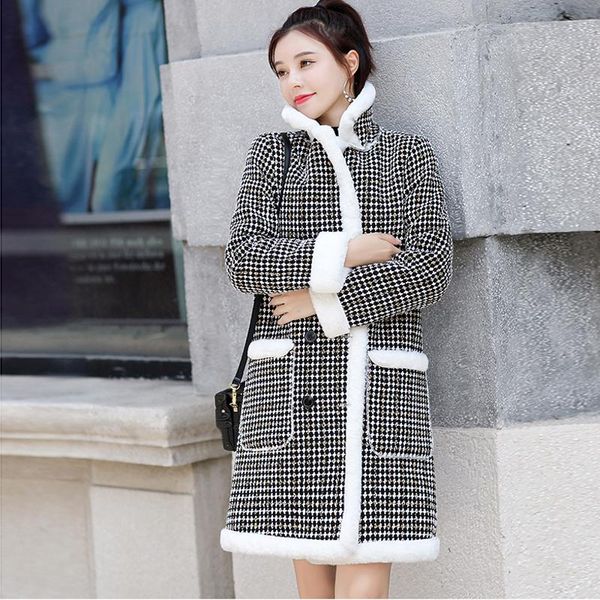 women's wool & blends plaid plus fur one woman tweed coat winter mid-length double breasted woolen suit collar wide-waisted ladies jack, Black
women's wool & blends plaid plus fur one woman tweed coat winter mid-length double breasted woolen suit collar wide-waisted ladies jack, Black