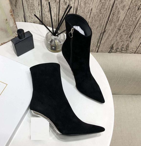 autumn and winter new womens short boots fashion high heel pointed thick heel womens short boots temperament elegant size 35-41, Black
autumn and winter new womens short boots fashion high heel pointed thick heel womens short boots temperament elegant size 35-41, Black