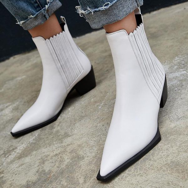 new large martin boots women's british style pointed thick heel short boots women's medium heel barefoot shoes, Black
new large martin boots women's british style pointed thick heel short boots women's medium heel barefoot shoes, Black