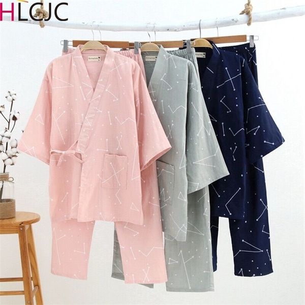 gauze cotton japanese pajamas v-neck kimono pijama men women pijamas couples spring summer lounge casual wear long pants sets y200708, Black;red
gauze cotton japanese pajamas v-neck kimono pijama men women pijamas couples spring summer lounge casual wear long pants sets y200708, Black;red