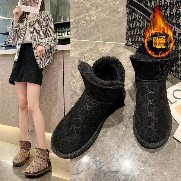2020 winter women's shoes style simple and fashionable mid-heel short round head letter warm snow boots, Black
2020 winter women's shoes style simple and fashionable mid-heel short round head letter warm snow boots, Black