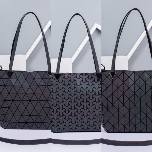 zcbot 2019 luminous shoulder women's hand geometric luminous bucket fashion changeable rhombus shoulder bag folding hand bag qocww
zcbot 2019 luminous shoulder women's hand geometric luminous bucket fashion changeable rhombus shoulder bag folding hand bag qocww