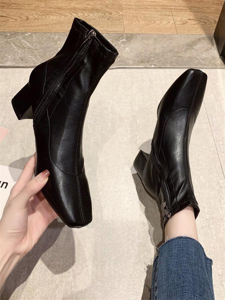 martin boots 2020 new autumn single boots british style wild square toe medium thick with elastic thin short, Black
martin boots 2020 new autumn single boots british style wild square toe medium thick with elastic thin short, Black