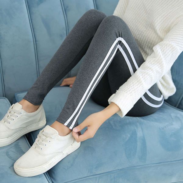 cotton leggings women's spring and autumn wear slim vertical stripe white edge large size tight student sports capris, Black
cotton leggings women's spring and autumn wear slim vertical stripe white edge large size tight student sports capris, Black