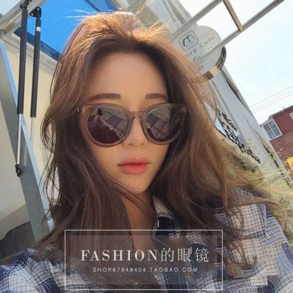 tide korean version of 2020 new brown brown brown frosted anti ultraviolet polarizing myopia sunglasses women's sunglasses, White;black
tide korean version of 2020 new brown brown brown frosted anti ultraviolet polarizing myopia sunglasses women's sunglasses, White;black