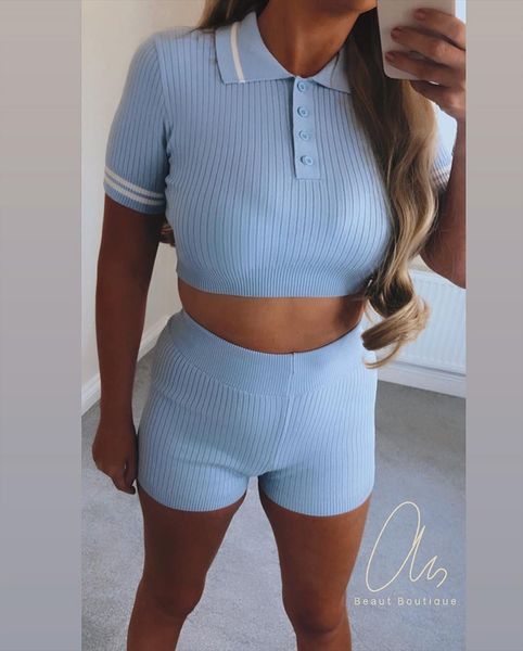 2pcs sets short sleeve casual set outfits button crop knitting ribbed fashion women skirt co ord set, Gray
2pcs sets short sleeve casual set outfits button crop knitting ribbed fashion women skirt co ord set, Gray