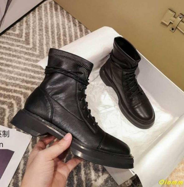 boots women's british wind 2021 autumn and winter new boots lace-up cross-tied square heel winter women, Black
boots women's british wind 2021 autumn and winter new boots lace-up cross-tied square heel winter women, Black