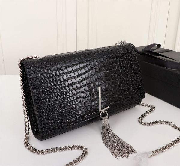 shoulder bag fashion bags loulou bag 7a high-end custom boutique bag fashion trend delicate style business casual style silver accessories
shoulder bag fashion bags loulou bag 7a high-end custom boutique bag fashion trend delicate style business casual style silver accessories