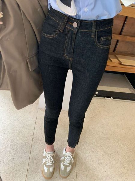korean solid color clean version split careful machine high waist slim small leg pants jeans woman, Blue
korean solid color clean version split careful machine high waist slim small leg pants jeans woman, Blue