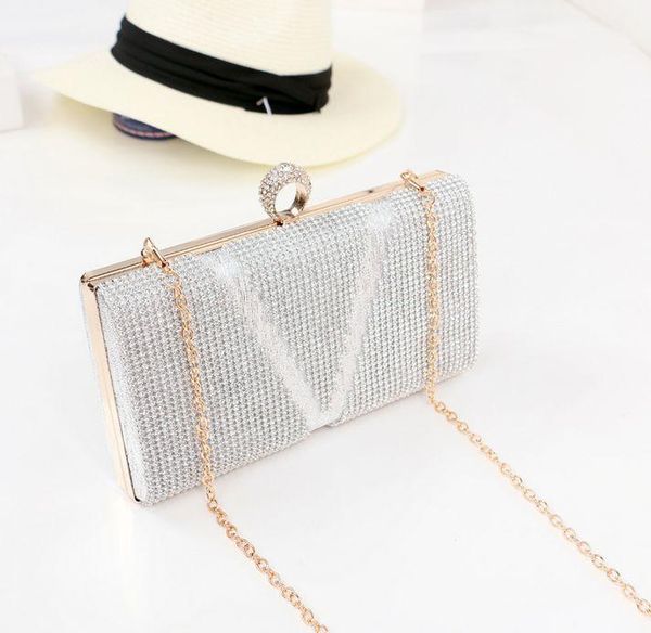 2020 new designer diamond women evening bag fashion luxury with diamond ring clutch bag women messenger handbag
2020 new designer diamond women evening bag fashion luxury with diamond ring clutch bag women messenger handbag