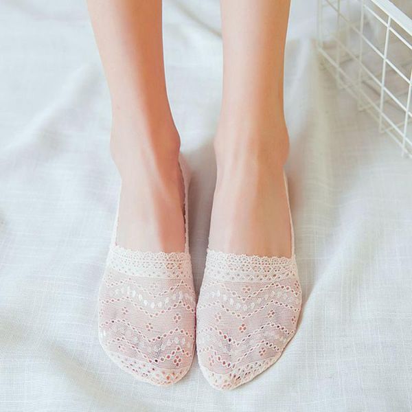 socks slippers hollow silicone boat female invisible non-slip shoes socks lace crimped summer white flower handmade, Black;white
socks slippers hollow silicone boat female invisible non-slip shoes socks lace crimped summer white flower handmade, Black;white