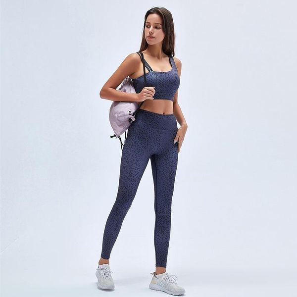 yoga outfits leopard print seamless set sport clothes for women suit sports gym fitness suits woman wear female workout training outfit, White;red
yoga outfits leopard print seamless set sport clothes for women suit sports gym fitness suits woman wear female workout training outfit, White;red
